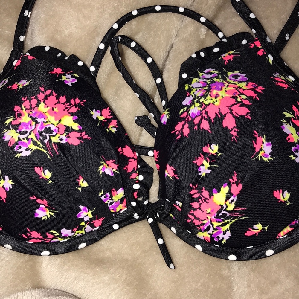 Bikini Top - Picture 2 of 4